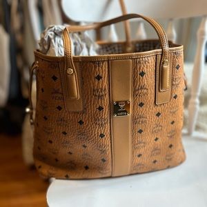 MCM Liz Reversible Medium Visetos Tote Bag with zippered pouch